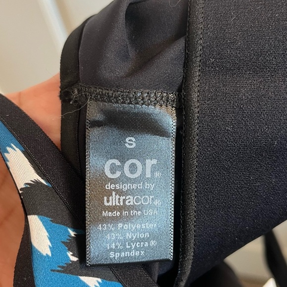 Cor by Ultracor Leopard Print Blue Sports Bra NWT Size Small - Picture 5 of 6